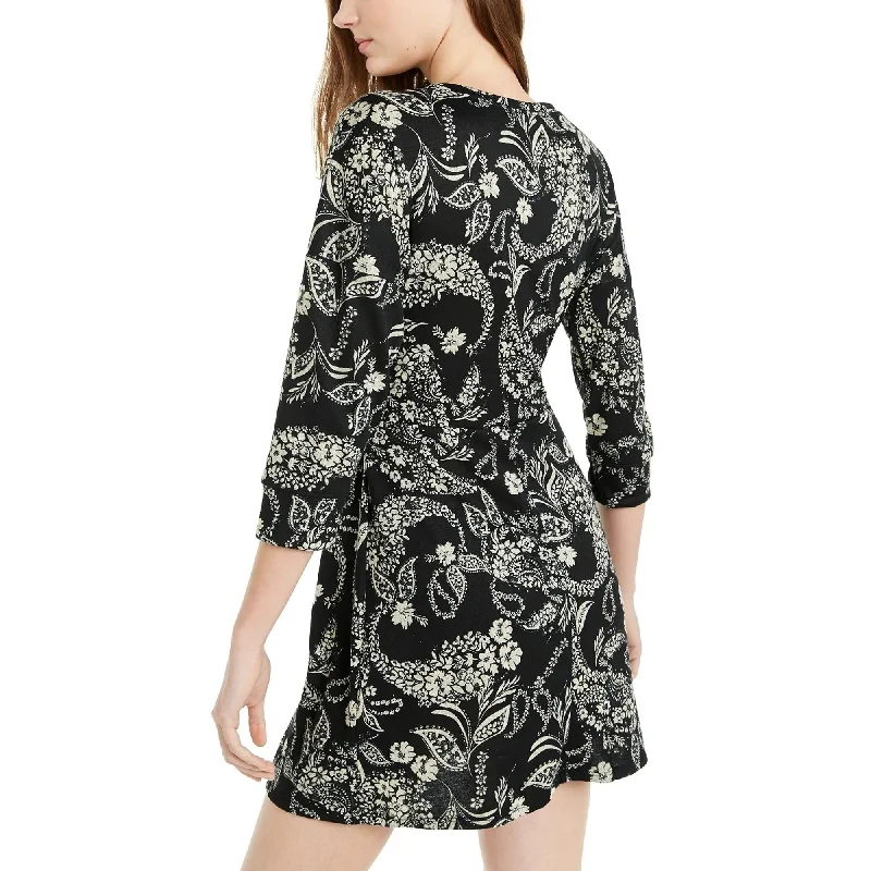 Be Bop Juniors' Paisley Twistfront Dress Black Size Small